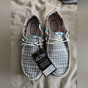 Hey Dude Gray and White Boho